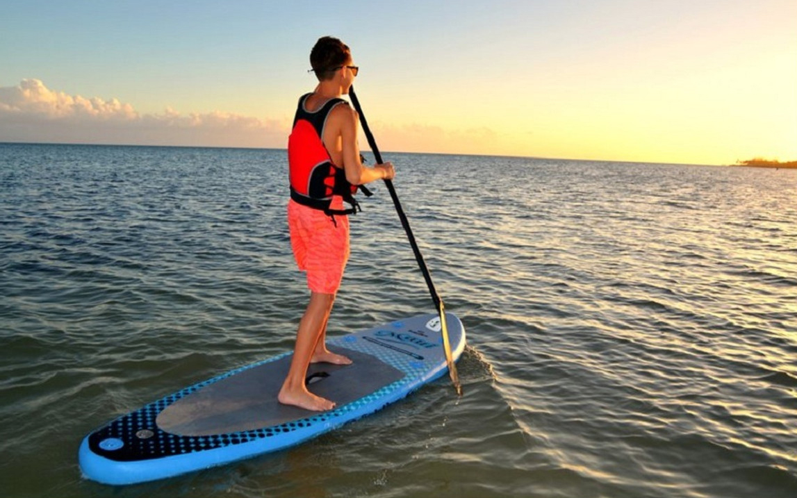 inflatable Maui stand up blue paddleboard